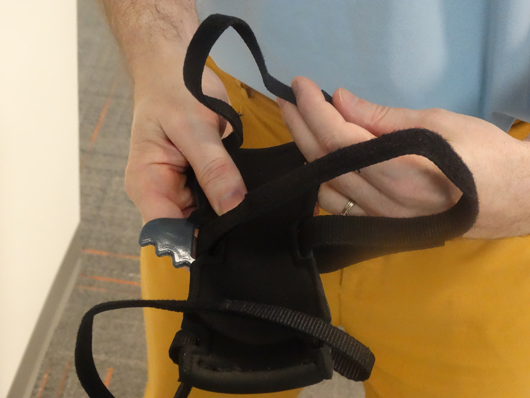 how to attach the wing clip to the arm